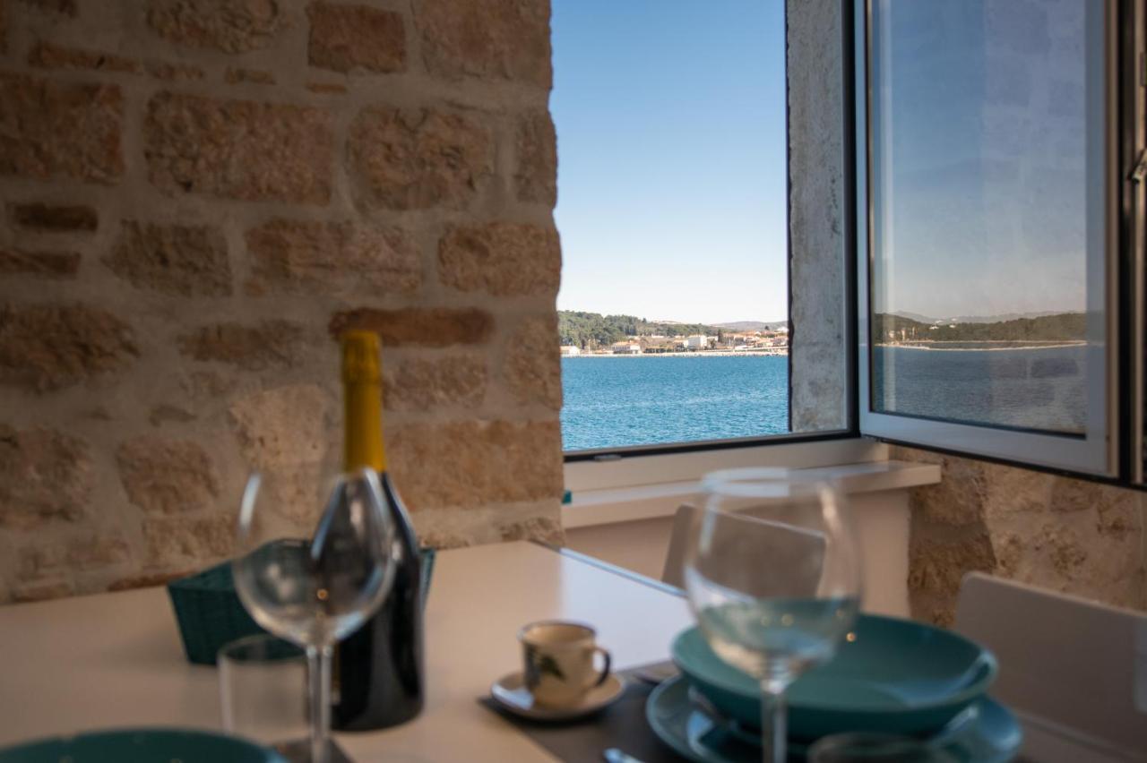 Апартаменти Blue Sea View Ровінь Екстер'єр фото